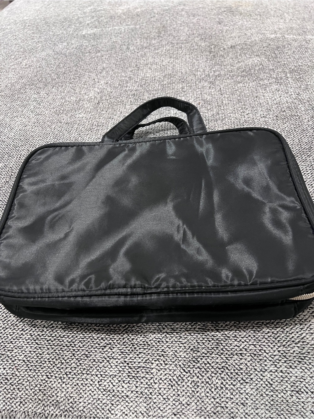 Black Wonen’s Travel Organizer Bag
